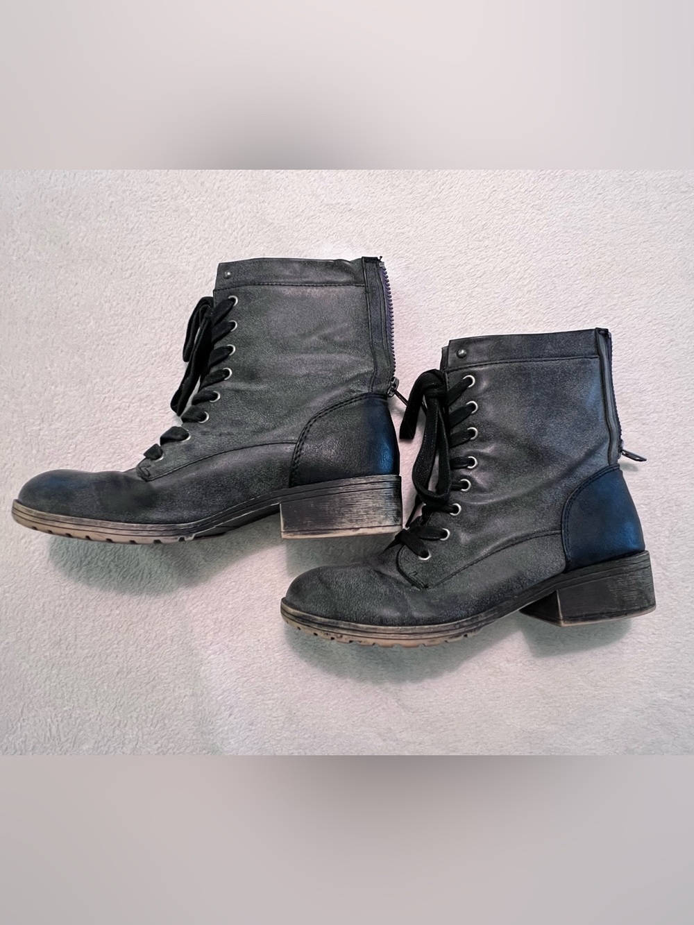 Madden Girl Wisterly Black Combat Boots – Size 8.5M